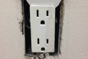 Electrical Switch Plugs Faceplate Replace - Electrical