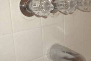 Plumbing Tub Shower Faucet Repairs - Plumbing