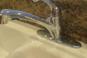 Plumbing Faucet Leaky Repairs - Plumbing