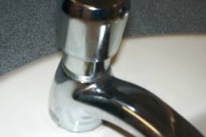 Plumbing Faucet Store Restroom Replacement - Plumbing