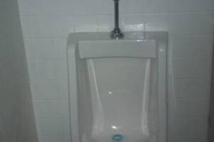 Plumbing Urinal Clogged Maintenance Retail - Plumbing