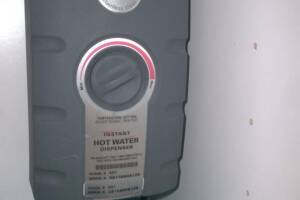 Plumbing Water Heater Instant Replacement - Plumbing