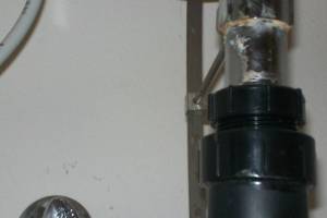 Remodel Bathroom Paint Plumbing Repairs - Remodeling