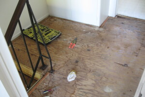 Repair Apartment Carpet Removal Stairs Paint - Repair