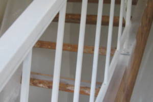 Repair Apartment Carpet Removal Stairs Paint - Repair