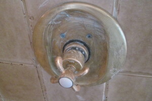 Repair Handyman Antique Shower Plumbing - Repair