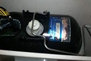 Repair Handyman Pressure Toilet Tank - Repair